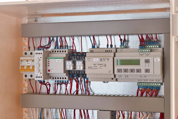 Speed controller installation and wiring diagram for motor systems